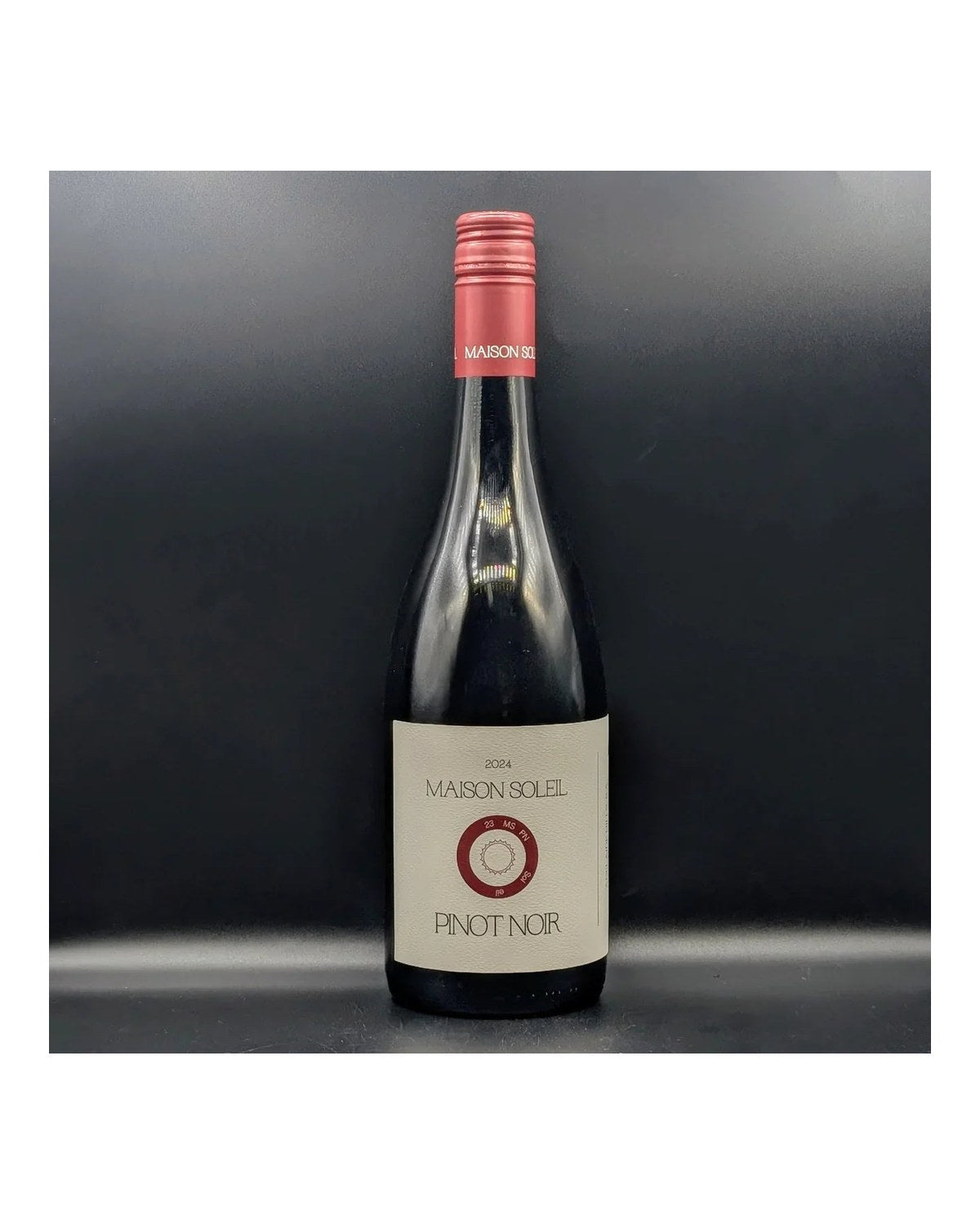 Maison Soleil Pinot Noir - 2025
