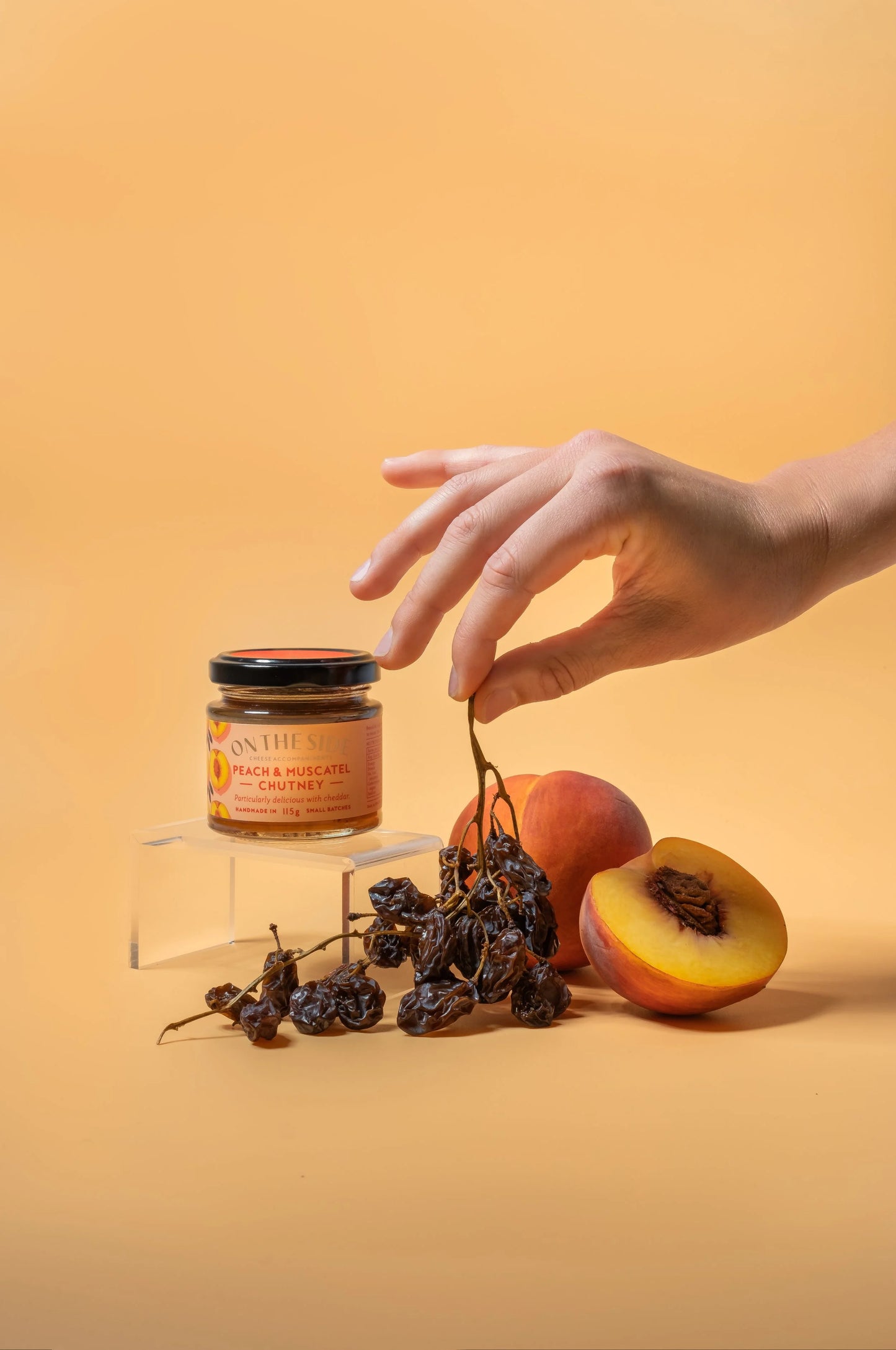 On the Side - Peach and Muscatel Chutney 115g